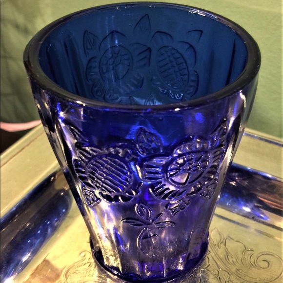 3 Antique Cobalt Blue Glass Tumblers W/ Daisies - Picture 2 of 5